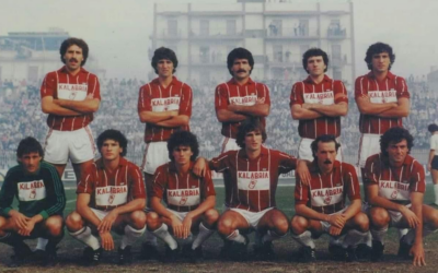 Reggina, la maglia della promozione